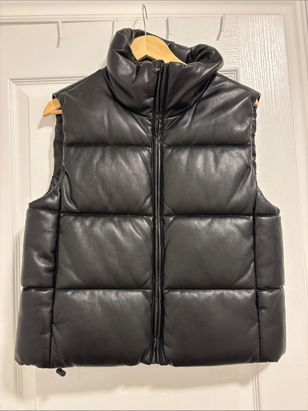 GAP Women’s Black Quilted Faux Leather Puffer Vest